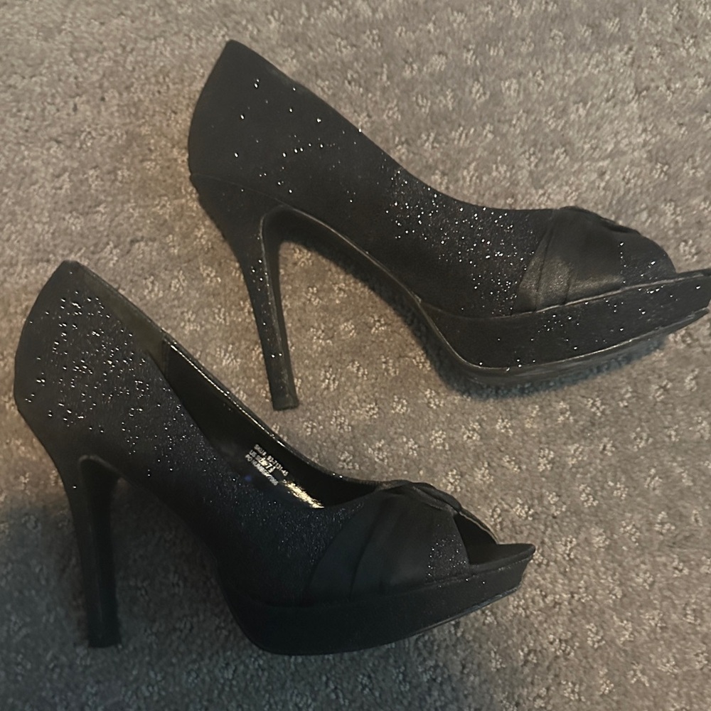 Cathy Chic Black Glitter Peep-Toe Heels
